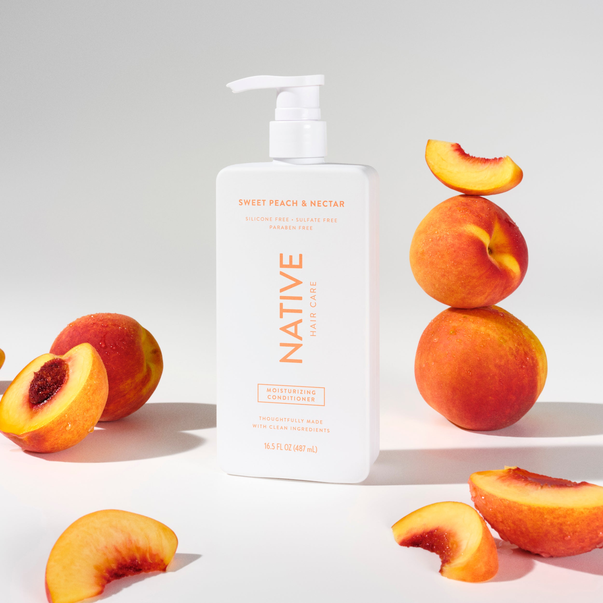 Moisturizing Conditioner - Sweet Peach & Nectar / Classic / 16.5oz - Clean Care Essential